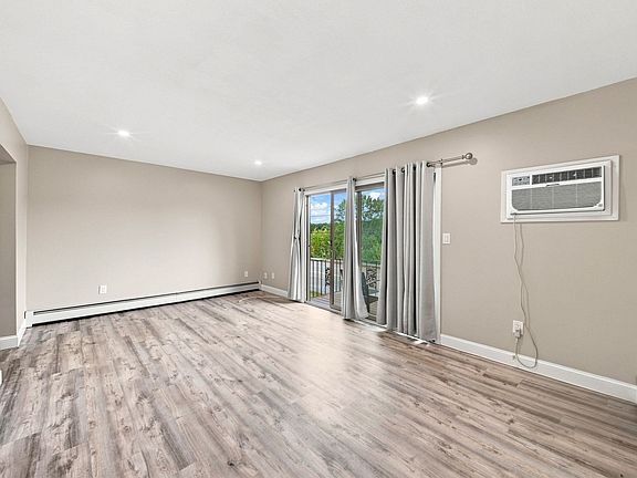 3rd image of 500 Water St APT A7