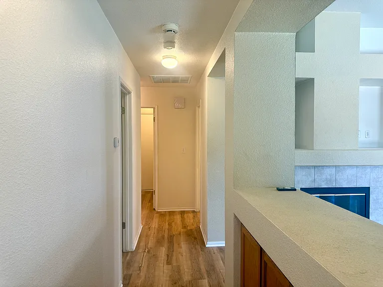 4901 Hillridge Way — Photo 17
