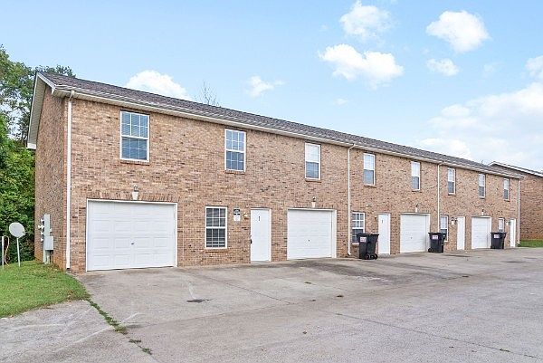 1st image of 535 Lafayette Rd #8