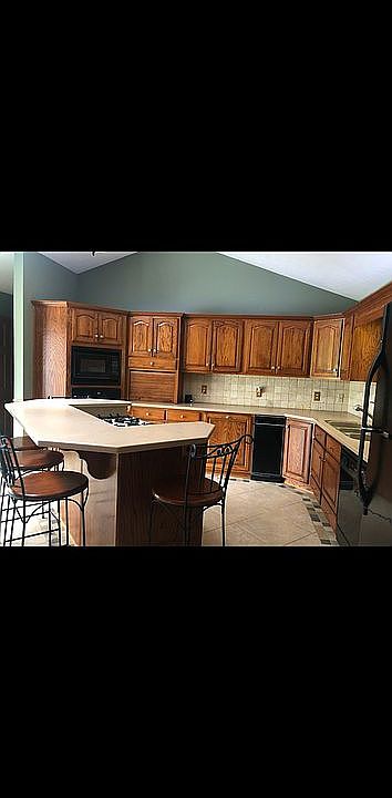 Kitchen 17.5 x 17.5