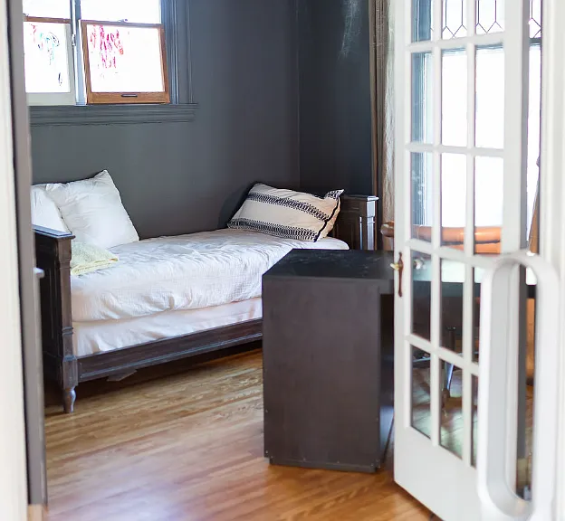 Office/Guest Bedroom