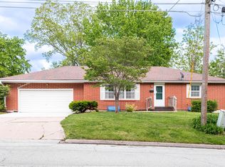 710 N Brunswick Ave, Marshall, MO 65340