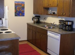 2730 Dale St N #D310, Roseville, MN 55113