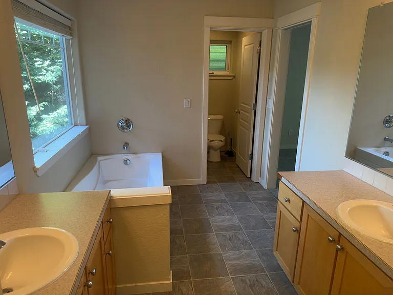14735 SW Redbud Way — Photo 18