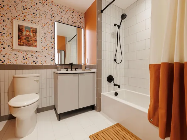 180 Morgan Street image 102 of 140