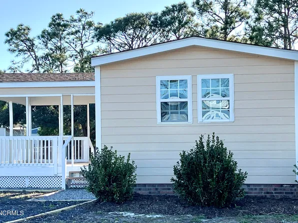 4819 Coastal Drive SE, Southport, NC 28461