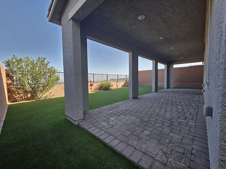 5644 Hill Spire St — Photo 33