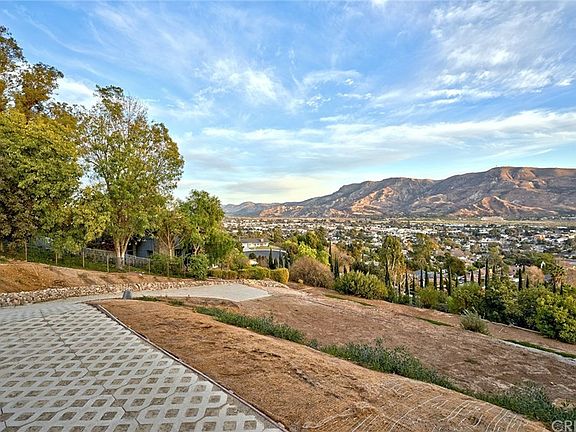 3rd image of 480 Monte Vista Dr