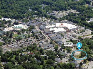 22 Main St S, Freeport, ME 04032