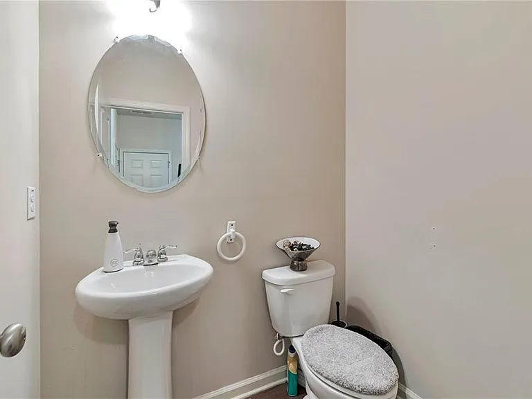 566 Jody Pl — Photo 19