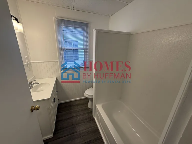 427 Enlow Ave — Photo 8