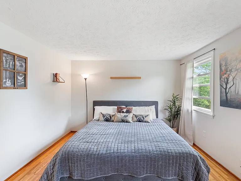 20 Paddington Dr — Photo 51