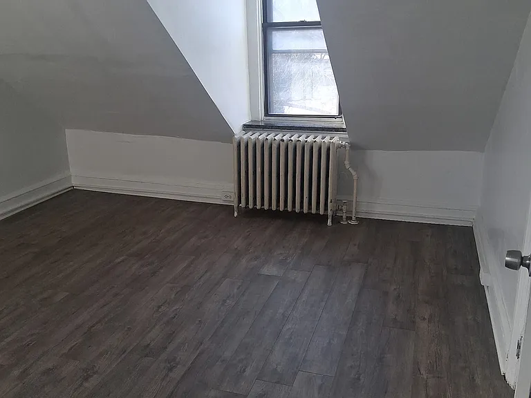 4617 Wayne Ave #6 — Photo 7