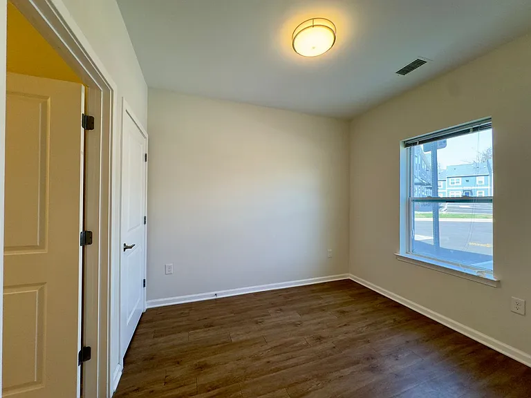 Townhomes along Hamilton Ave, MD! — Photo 12