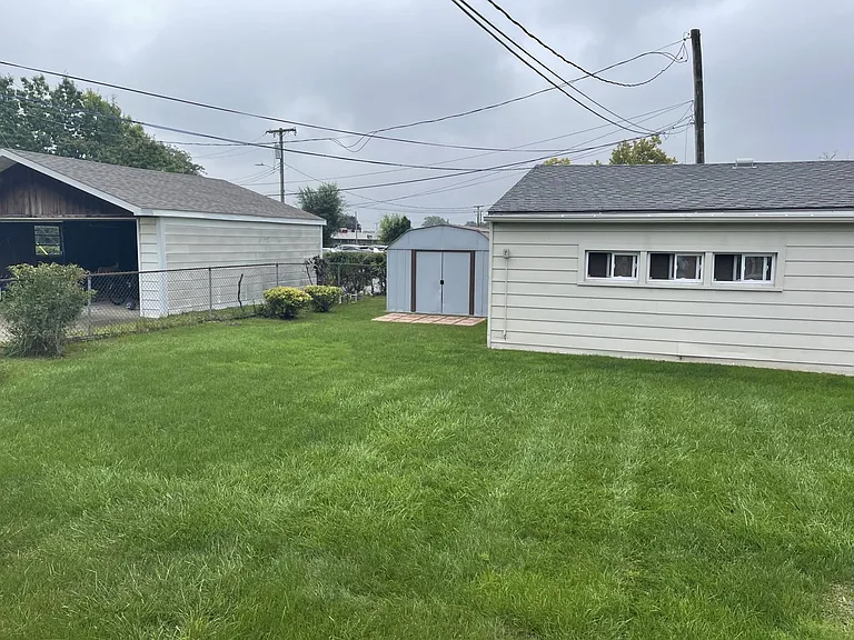 16816 Hans Ct — Photo 3