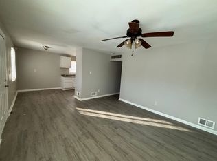 811 Melrose Ave, Pontiac, MI 48340