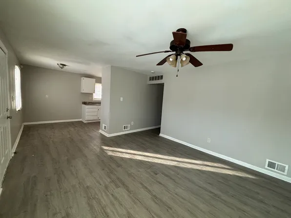 811 Melrose Ave, Pontiac, MI 48340