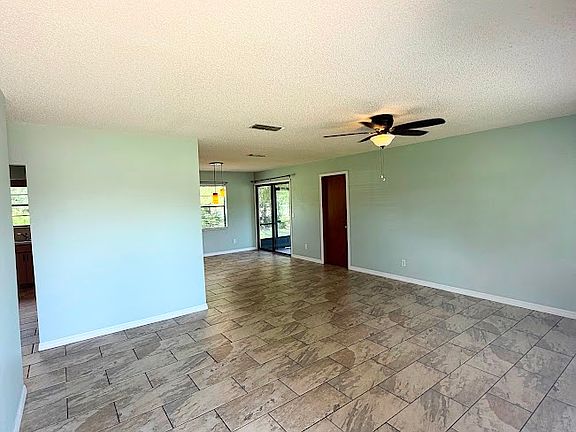 3rd image of 10301 SW 83rd Ter