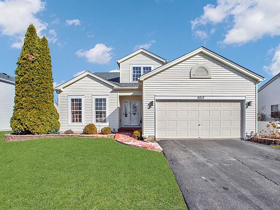 3rd image of 5213 Ashwood Dr