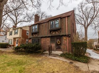 2554 Woodstock Dr, Highland Park, MI
