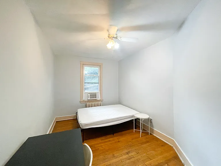 5725 Phillips Ave #F1 — Photo 8