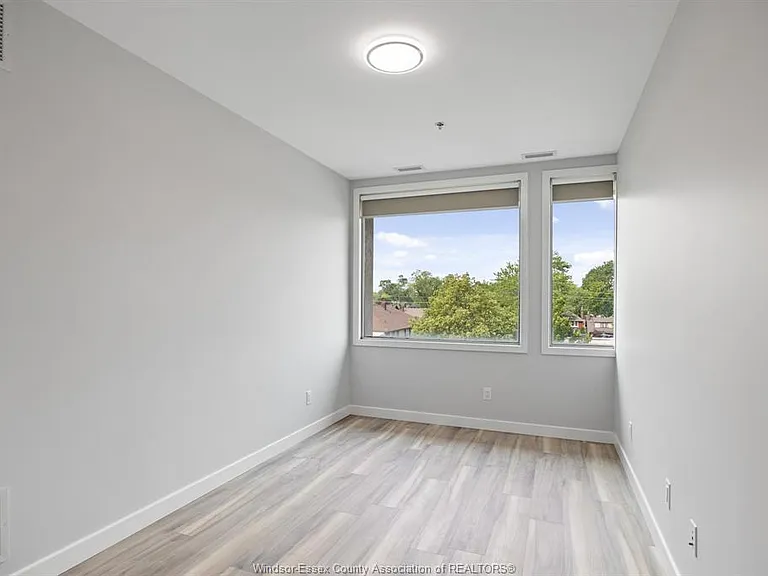 1500 Ouellette Ave #403 — Photo 26