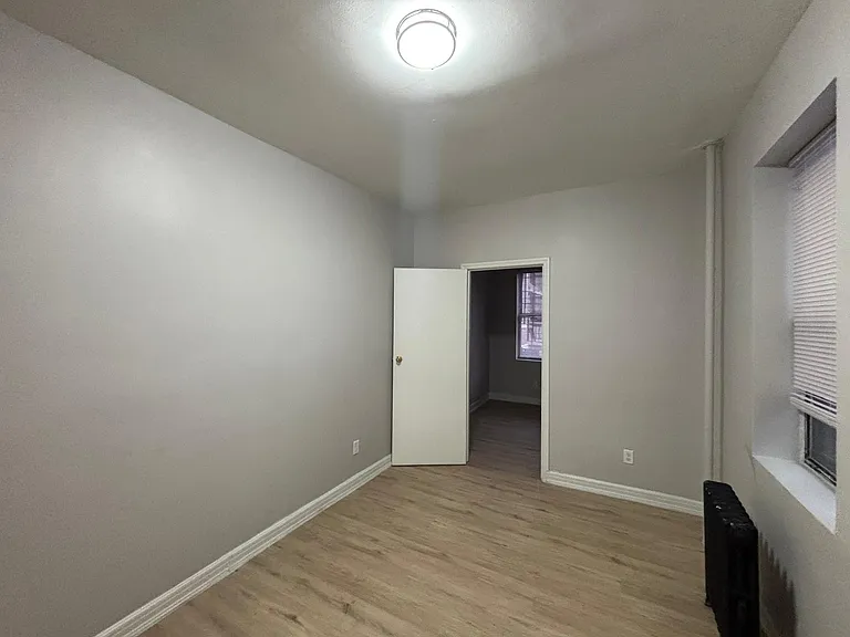 307 58th St #2 — Photo 7