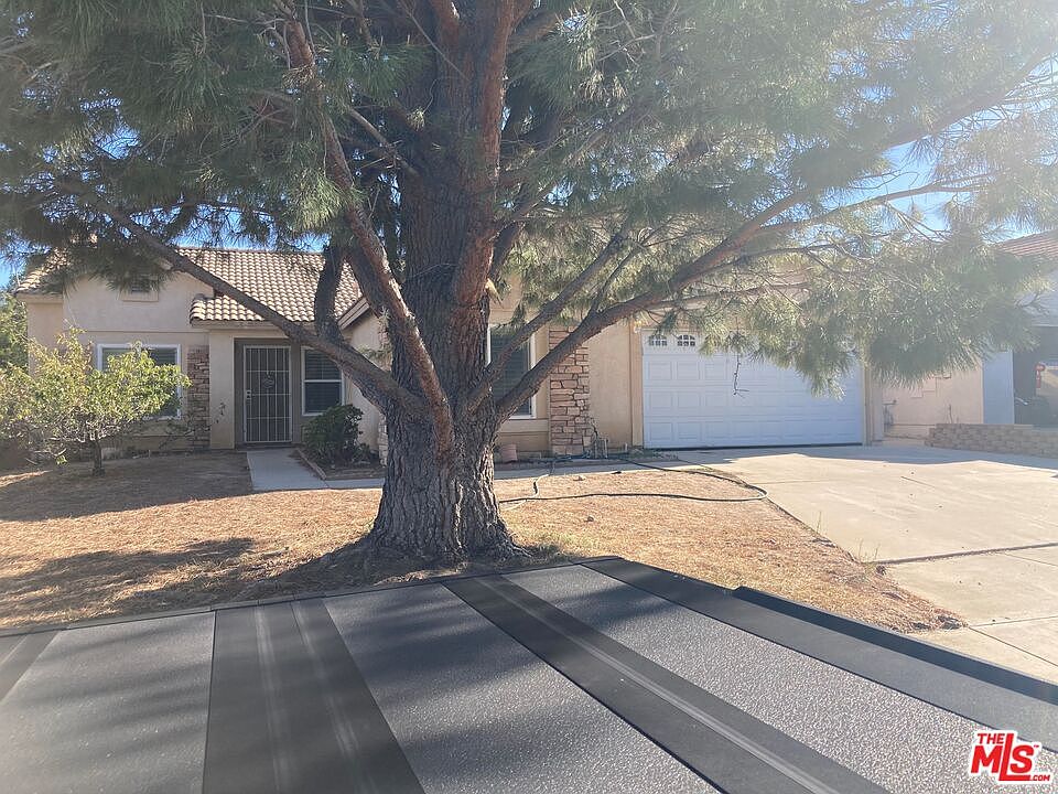 1st image of 2619 W Windhaven Dr