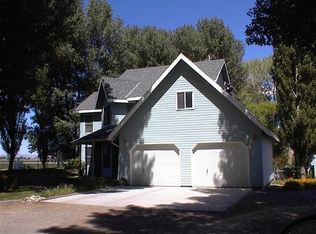 134 State Route 208, Yerington, NV 89447