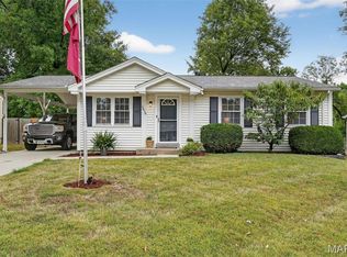 1410 De Porres Ln, Saint Charles, MO 63304