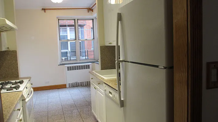 Rented by EZ Sell Realty | media 13