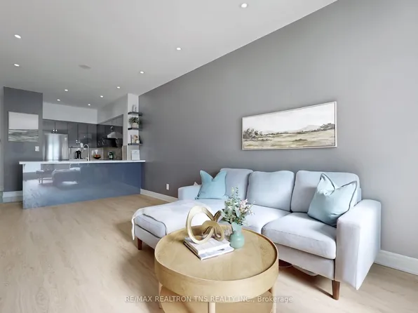 88 Times Ave #101, Markham, ON L3T 7Z4