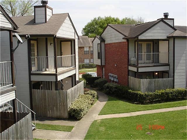 1st image of 13480 S Thorntree Dr APT 904