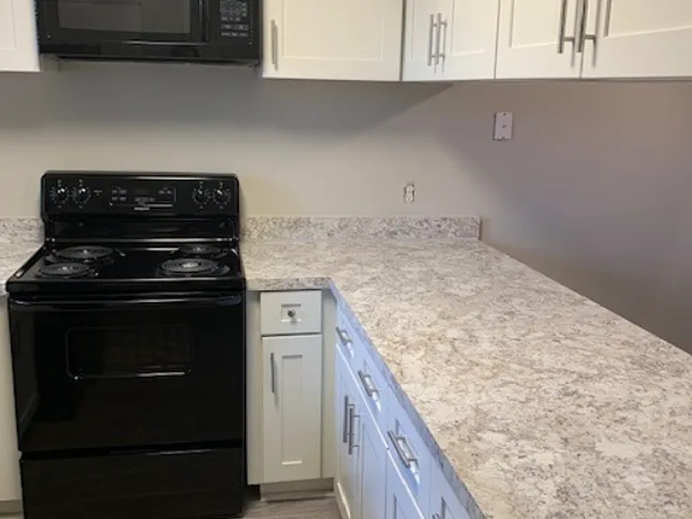 View On the River - Move in Specials Available — Photo 23