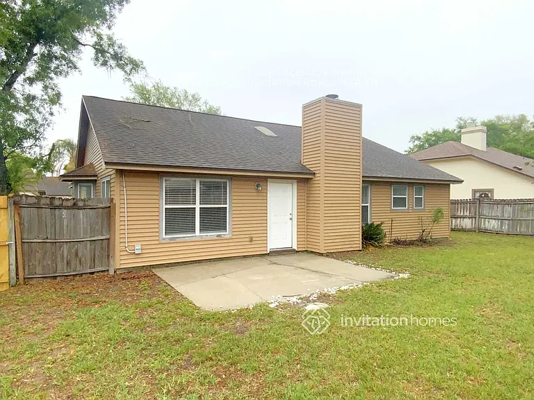 8517 Iron Mill Ct — Photo 23