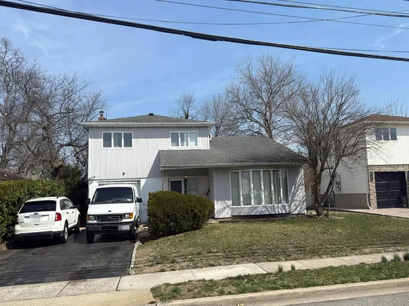 25-33 Park Pl #25-33, Bellmore, NY 11710