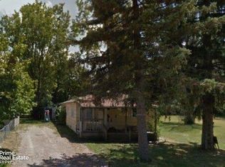 1088 Dunkirk Ave, Mount Morris, MI 48458