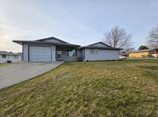 1607 S Olson St, Kennewick, WA 99338