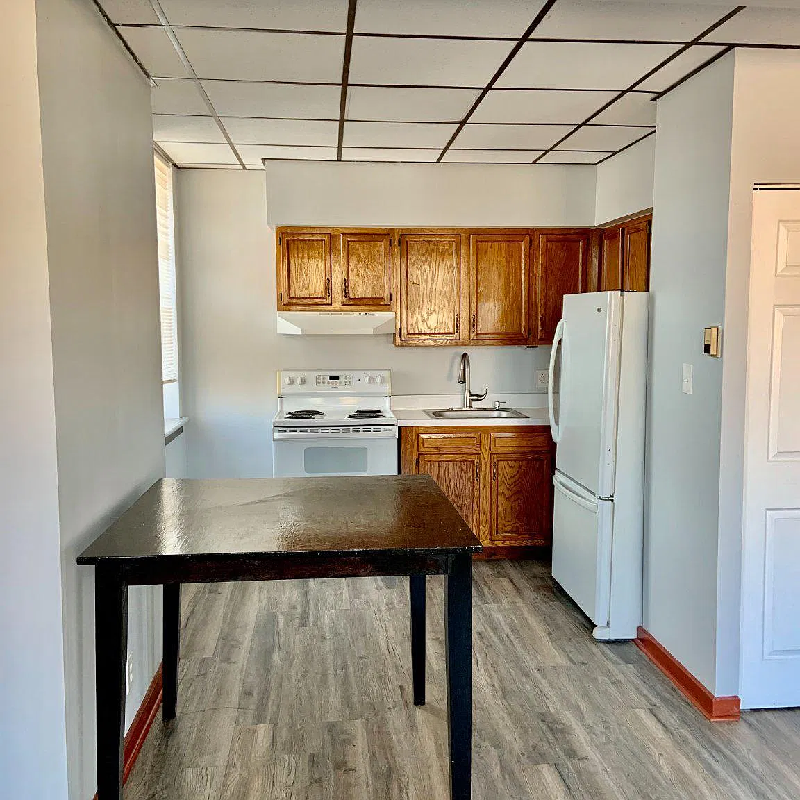 1 bed, 1.0 bath, 800 sqft, $1,150 — Photo 3