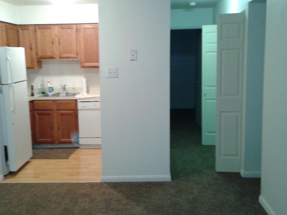 Kitchen, Dining, Hallway