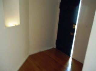 94 Parkway Rd APT 3B, Bronxville, NY 10708