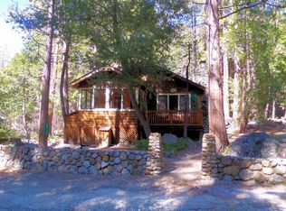 25145 Indian Rock Rd, Idyllwild, CA 92549