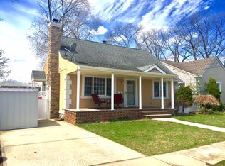 89 Roosevelt Blvd, Parlin, NJ 08859