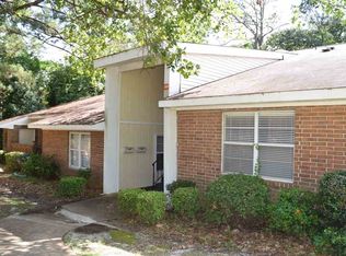106 Westcliff Cir APT D, Warner Robins, GA 31093