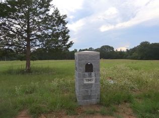 1843 An County Road 420, Palestine, TX 75803