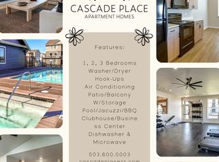 201 S Leroy Ave #J-204, Molalla, OR 97038