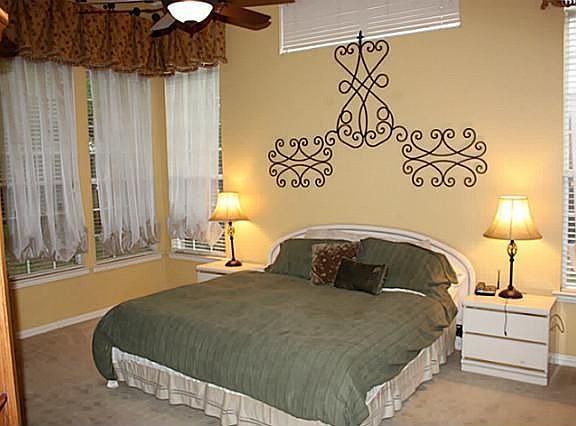 5th image of 3125 Myrtice Dr