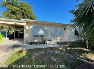 345 Citrus Dr, Loxahatchee, FL 33470