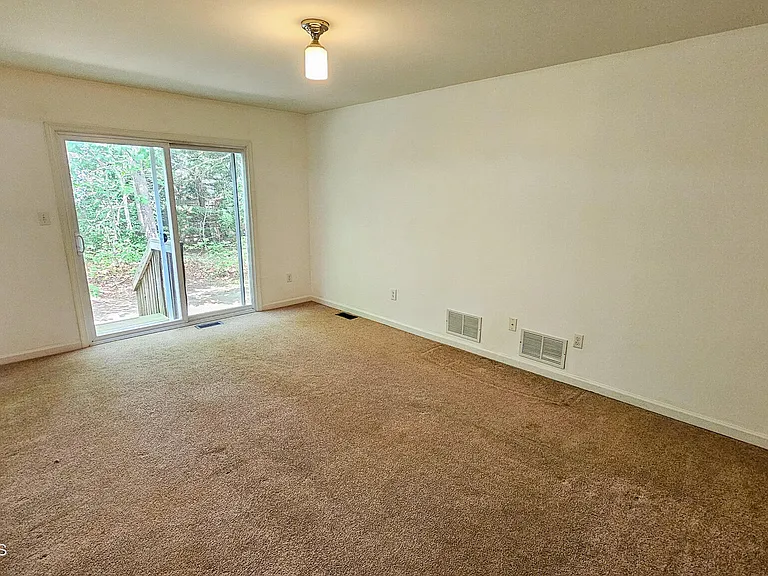 380 Radio Rd #C-2 — Photo 8