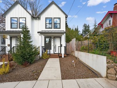 1307 SW Carson St, Portland, OR, 97219
